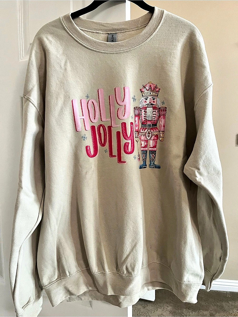 Gildan Crewneck Sweatshirt Holly Jolly Nutcracker Christmas Beige & Pink